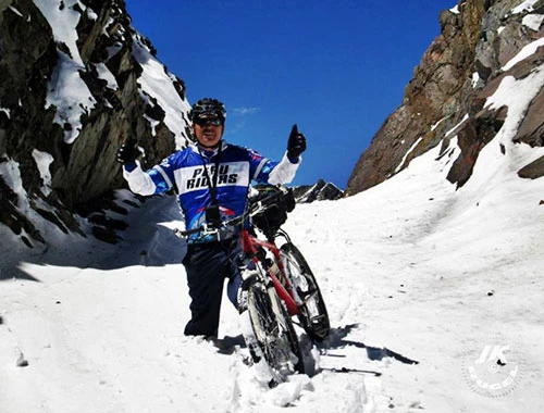 Huascaran-mountainbiking (3)