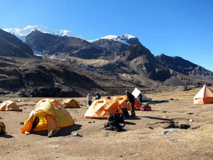 equeno Alpamayo, Huayna Potosi und Illimani (7)